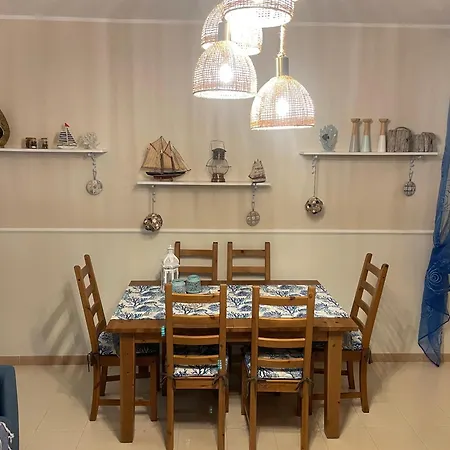 شقة L'ancora Blu, Locazione Turistica, Affitti Brevi *